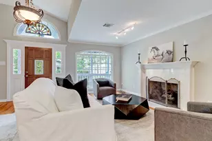 216 W 9th St, Houston, TX 77007 - Photo 9