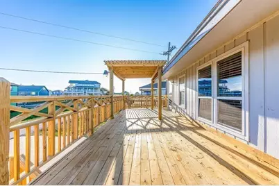 3619 Barracuda, Crystal Beach, TX 77650 - Photo 3