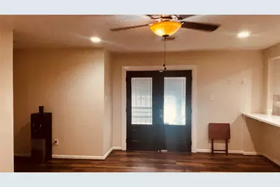 10345 Muscatine Street, Houston, TX 77029 - Photo 3