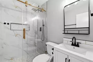 10422 Mist Ln, Houston, TX 77070 - Photo 21