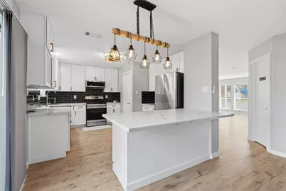 10422 Mist Lane, Houston, TX 77070 - Photo 9