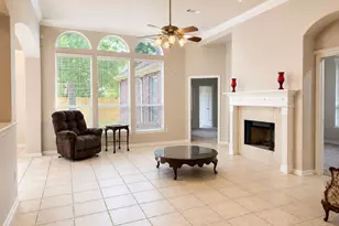 519 Oleander St, Lake Jackson, TX 77566 - Photo 3