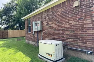 519 Oleander St, Lake Jackson, TX 77566 - Photo 25