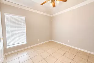 519 Oleander St, Lake Jackson, TX 77566 - Photo 19