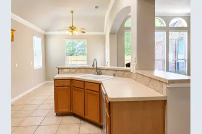 519 Oleander Street, Lake Jackson, TX 77566 - Photo 9