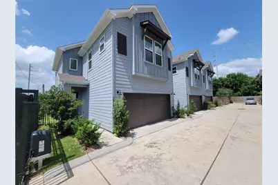 7522 Sandle, Houston, TX 77088 - Photo 1