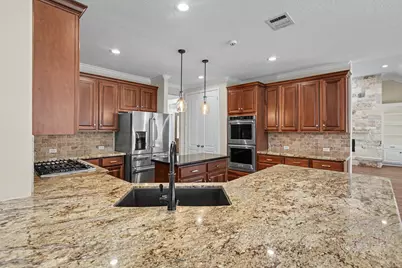 52 La Jolla Circle, Montgomery, TX 77356 - Photo 9