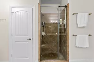 311 W Bend Dr, League City, TX 77573 - Photo 15