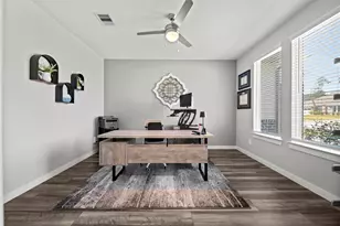 13316 Bear Creek Ct, Conroe, TX 77384 - Photo 5