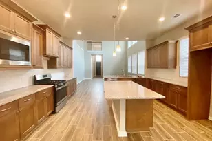 2122 Ironwood Pass Dr, Missouri City, TX 77459 - Photo 3