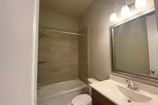 2122 Ironwood Pass Dr, Missouri City, TX 77459 - Photo 9