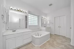 4230 Waterwood Dr, Baytown, TX 77521 - Photo 17