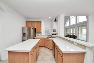 4230 Waterwood Dr, Baytown, TX 77521 - Photo 9