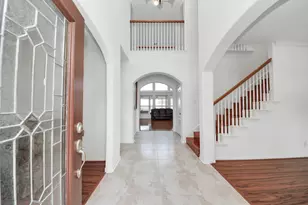 4230 Waterwood Dr, Baytown, TX 77521 - Photo 3