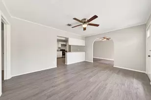 6718 Crosswell St, Houston, TX 77087 - Photo 5