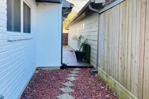 12800 Briar Forest Dr, Houston, TX 77077 - Photo 27