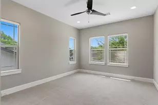 1740 Nina Lee Ln, Houston, TX 77018 - Photo 39
