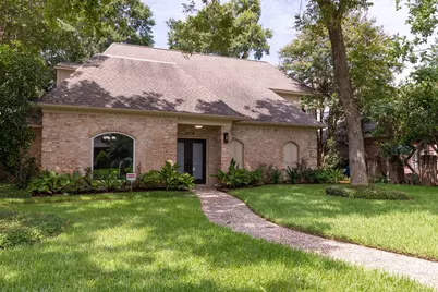 1014 Riverlace Drive, Houston, TX 77079 - Photo 1