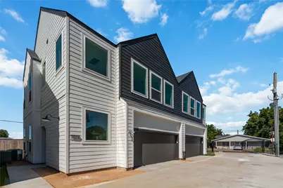 4710 Mallow Street #E/F, Houston, TX 77033 - Photo 1