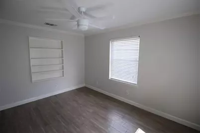 4607 Pine Street, Bellaire, TX 77401 - Photo 15