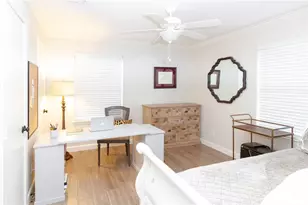 4607 Pine St, Bellaire, TX 77401 - Photo 25