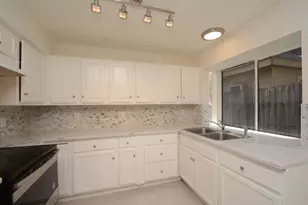 12407 S Rylander Cir, Houston, TX 77071 - Photo 7