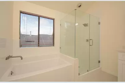 12407 S Rylander Circle, Houston, TX 77071 - Photo 15