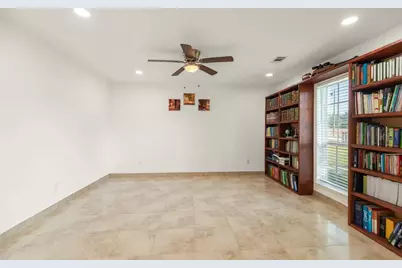 15602 Oleta Lane, Sugar Land, TX 77498 - Photo 7