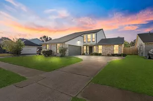 5811 Fair Forest Dr, Houston, TX 77088 - Photo 1