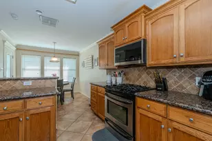 193 Donald St, Bridge City, TX 77611 - Photo 15