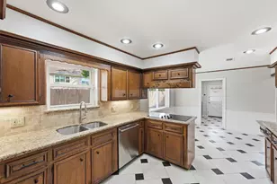 18806 Candleview Dr, Spring, TX 77388 - Photo 7