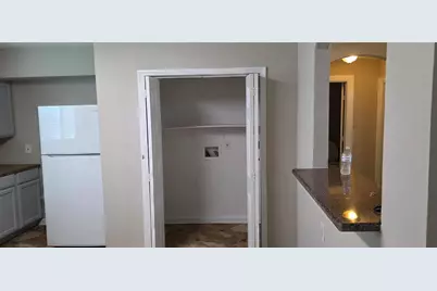 7117 Poplar Drive, Galveston, TX 77551 - Photo 5