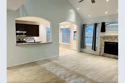 9539 Still Cove Lane, Houston, TX 77089 - Photo 13