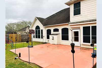 9539 Still Cove Lane, Houston, TX 77089 - Photo 11