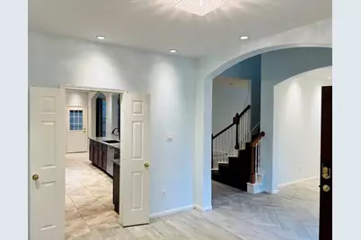 9539 Still Cove Lane, Houston, TX 77089 - Photo 7