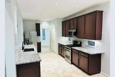 9539 Still Cove Lane, Houston, TX 77089 - Photo 9