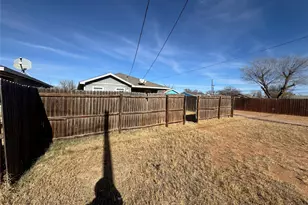 507 49th St, Lubbock, TX 79404 - Photo 29