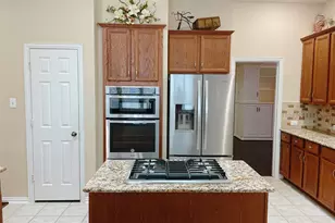 3118 Autumnjoy Dr, Pearland, TX 77584 - Photo 13