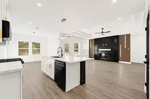 105 Bledsoe St, Prairie View, TX 77445 - Photo 15