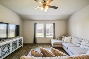 4723 Avellino Base Dr, Katy, TX 77449 - Photo 11