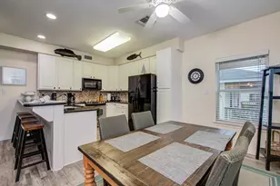 16713 Kingston Way, Jamaica Beach, TX 77554 - Photo 19