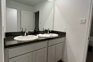 5446 Wyndham Rdg Ln, Spring, TX 77373 - Photo 15