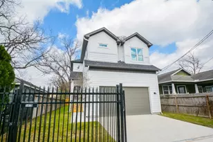 1415 E 35th St, Houston, TX 77022 - Photo 5