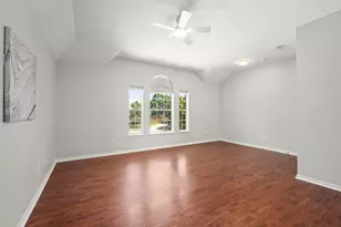 11911 N Brenton Knoll Ct, Tomball, TX 77375 - Photo 5