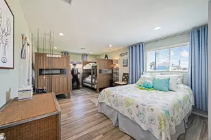 22028 Deaf P Smith Dr, Galveston, TX 77554 - Photo 23