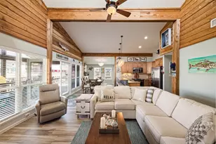 22028 Deaf P Smith Dr, Galveston, TX 77554 - Photo 3