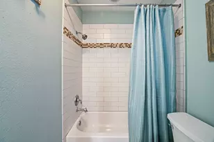 22028 Deaf P Smith Dr, Galveston, TX 77554 - Photo 29