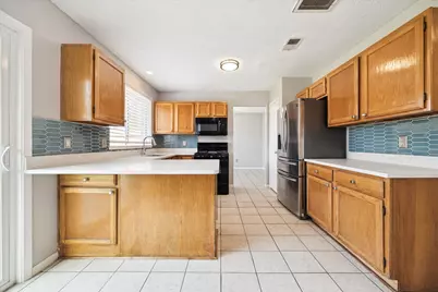 18102 Brooknoll Drive, Houston, TX 77084 - Photo 5