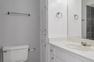 111B Normal Park Dr, Huntsville, TX 77320 - Photo 17