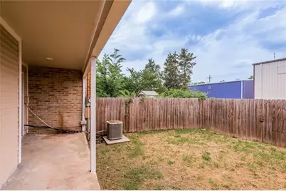 111B Normal Park Drive #B, Huntsville, TX 77320 - Photo 29